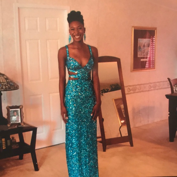 Sean Prom Dresses 2018